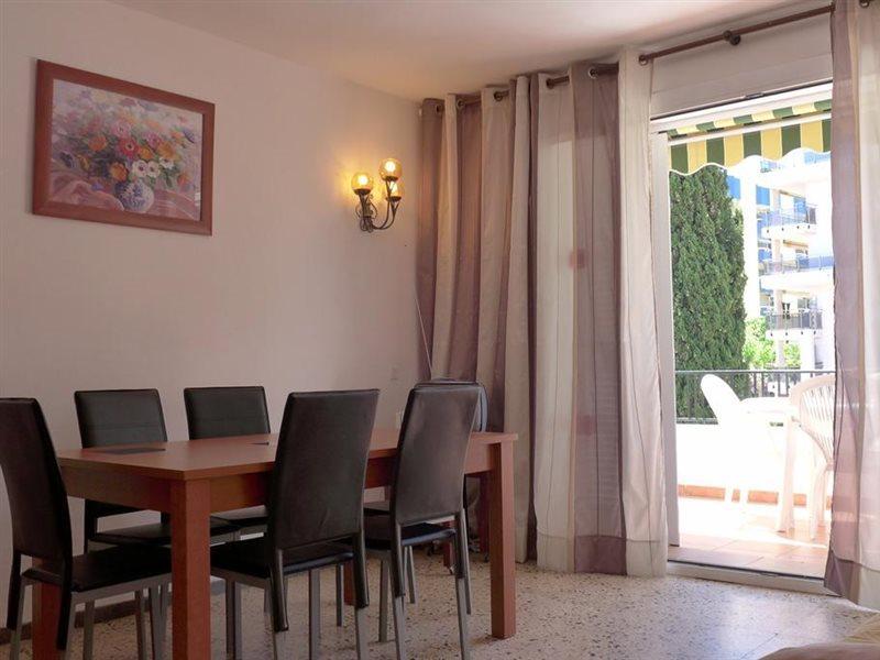Rentalmar Family Felix con parking incluido Salou Exterior foto
